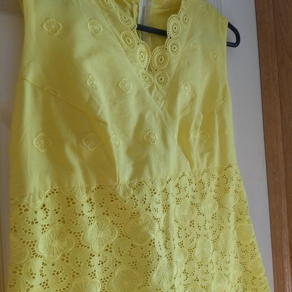 vintage 50s hand made lace floral sleeveless tunic 🎈HOST PICK🎈 - Picture 5 of 11